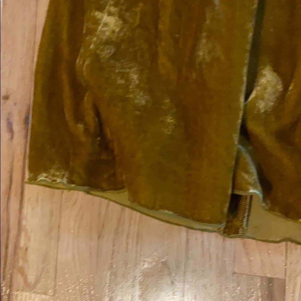 ♥️TOMORROWLAND RICH MUSTARD VELVET SKIRT 34 - Picture 4 of 9